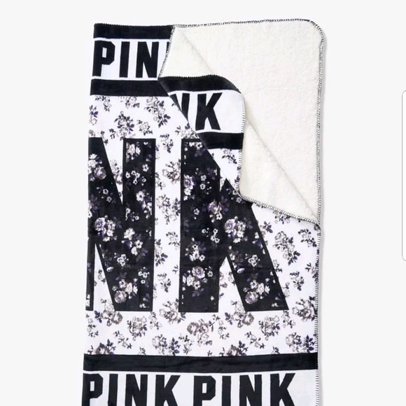 PINK Victoria's Secret Accessories - NEW Victoria's Secret PINK Floral Sherpa Blanket!